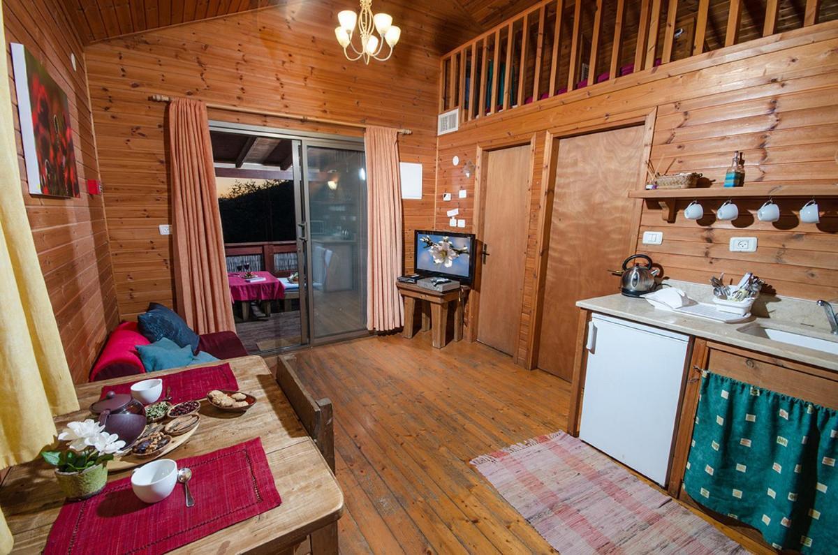 Kadarim Country Cottages Quarto foto